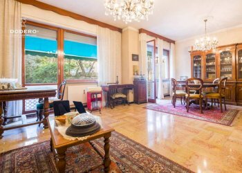 Salone - Appartamento via Divisione Acqui, 49, frazione Quinto Al Mare, Genova - foto 1