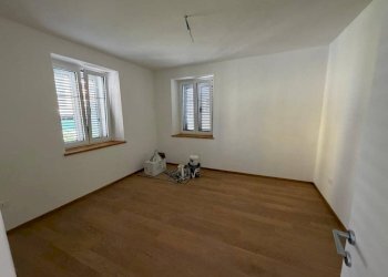 Camera da letto - Three-room apartment viale dell'Industria, Bra - photo 5