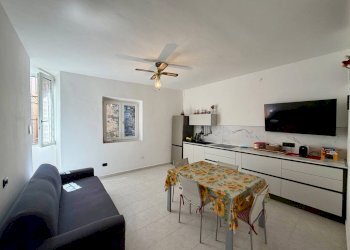 Foto 4 - Three-room apartment Vico Vadino
 
8, Albenga - photo 4