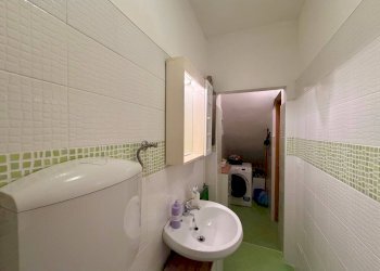 Foto 12 - Three-room apartment Vico Vadino
 
8, Albenga - photo 12