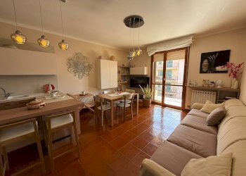 Foto 1 - Three-room apartment Via Treves
 
4, Albenga - photo 1