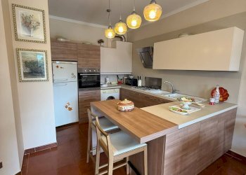 Foto 3 - Three-room apartment Via Treves
 
4, Albenga - photo 3
