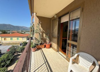 Foto 5 - Three-room apartment Via Treves
 
4, Albenga - photo 5