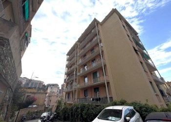 Zona - Bilocale via Aurelio Robino, Genova (zona Marassi) - foto 2