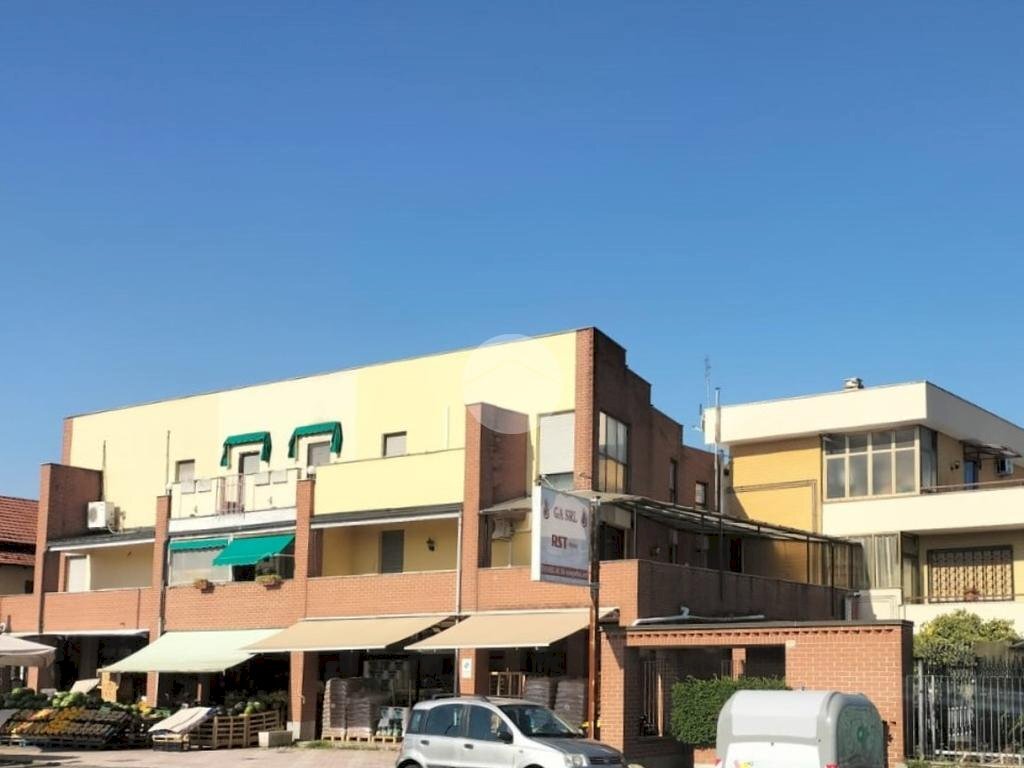 Appartamento Via lanzo, Borgaro Torinese - foto 2