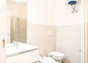 Bagno - Quadrilocale via Ruggero Leoncavallo, 17, Milano (zona Casoretto) - foto 26