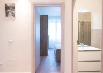 Corridoio - Four-room apartment via Ruggero Leoncavallo, 17, Milano (neighborhood Casoretto) - photo 22