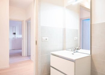 Bagno - Four-room apartment via Ruggero Leoncavallo, 17, Milano (neighborhood Casoretto) - photo 26