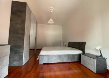 Camera da letto - Bilocale via Giovanni Paisiello, 39, Torino (zona Barriera Milano) - foto 13
