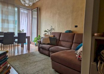 Salone - Trilocale via Vittorio Bersezio, 4, Cuneo (zona Centro) - foto 2