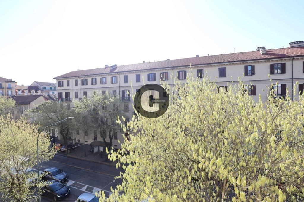 Vista - Bilocale corso Belgio, 41, Torino (zona Vanchiglietta) - foto 2