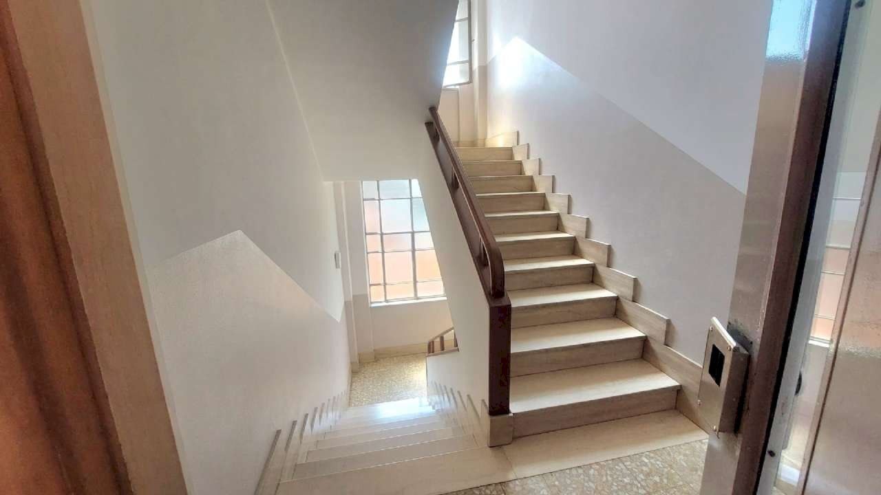 ANDRONE - Trilocale via MONTE ALBERGIAN, 23 BIS, Torino (zona Cenisia) - foto 3