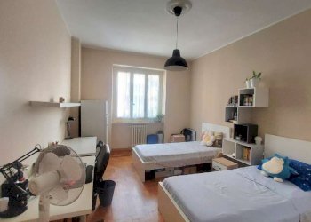 CAMERA DOPPIA - Trilocale via MONTE ALBERGIAN, 23 BIS, Torino (zona Cenisia) - foto 18