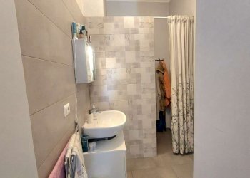 BAGNO - Trilocale via MONTE ALBERGIAN, 23 BIS, Torino (zona Cenisia) - foto 32
