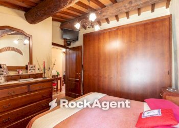 Camera da letto - Appartamento via della Misericordia, 14, Chiusi - foto 12