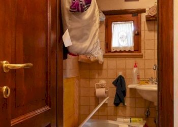 Bagno - Appartamento via della Misericordia, 14, Chiusi - foto 18