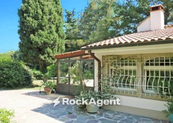 Facciata - Villa via del Castellaccio, Livorno - foto 15