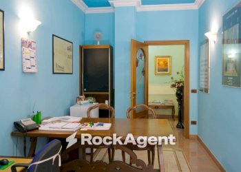 Salone - Apartment corso Duca degli Abruzzi, 79, Torino (neighborhood Crocetta) - photo 30