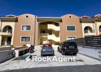 Facciata - Attico via Bisceglia, Catanzaro - foto 1