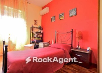 Camera da letto - Villa via del Colle, 22, Aprilia - foto 24