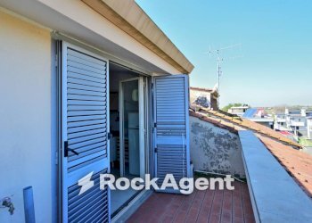 Balcone - Villa via del Colle, 22, Aprilia - foto 35
