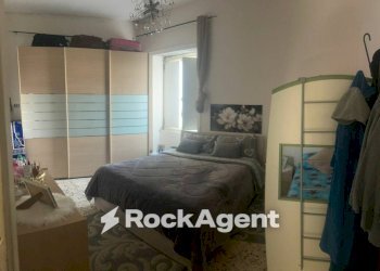 Camera da letto - Stabile - Palazzo via San Leonardo Zabatta, 15, Ottaviano - foto 3