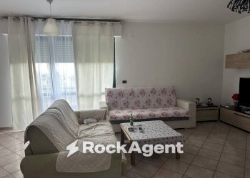 Salone - Quadrilocale via Scafa, 1, Collecorvino - foto 3