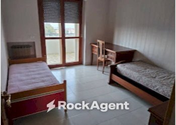 Camera da letto - Appartamento viale degli Ulivi, Caulonia - foto 5
