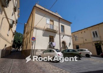 Zona - Attico via Montecorvino, 2, Catanzaro - foto 2
