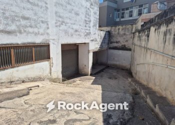 Cortile interno - Magazzino via Mentana, Bitonto - foto 17