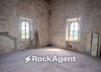 Stanza non arredata - Stabile - Palazzo Località Morruzze, 14, Baschi - foto 23