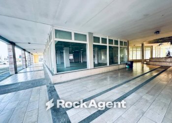 Interno non residenziale - Negozio via Europa, 39, Rubano - foto 4