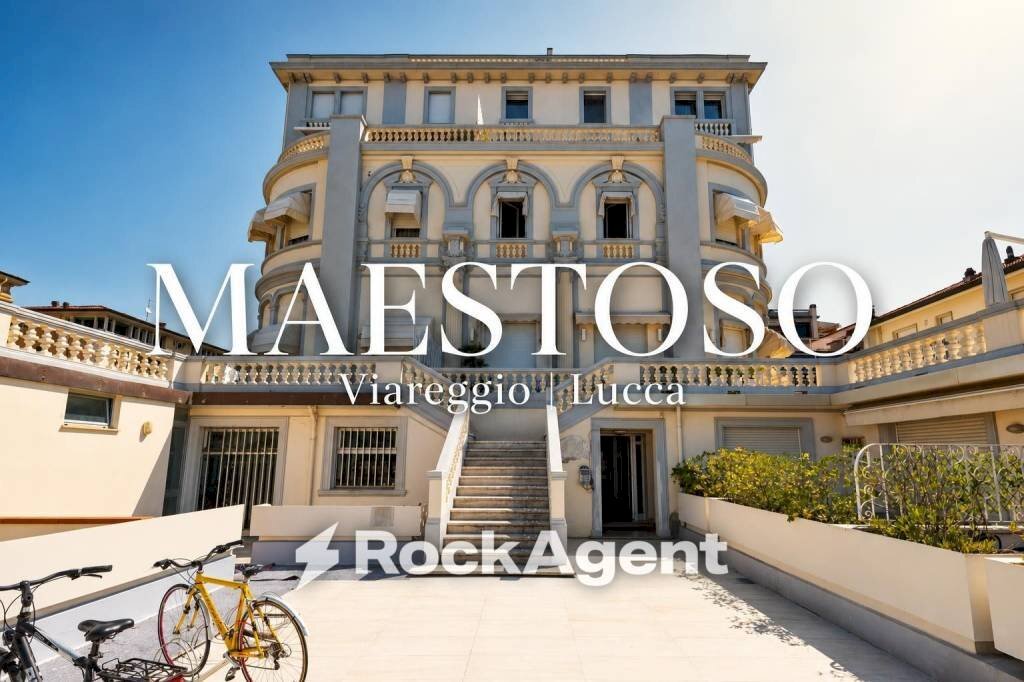 Terrazzo - Two-room apartment viale Giosuè Carducci, 42/A, Viareggio - photo 1