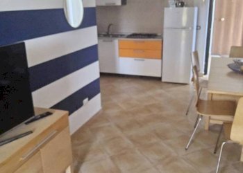 Cucina - Bilocale via Porto delle Grazie, Caulonia - foto 4