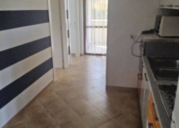 Cucina - Bilocale via Porto delle Grazie, Caulonia - foto 7