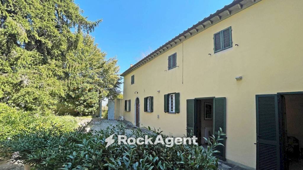 Facciata - Villa via La Marca, Crespina Lorenzana - photo 1