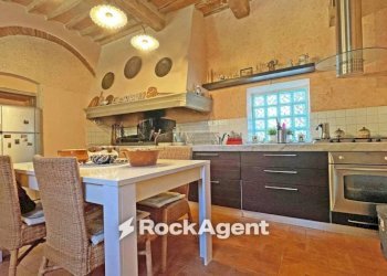 Cucina - Villa via La Marca, Crespina Lorenzana - photo 8