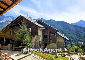 Facciata - Bilocale via Cianfuran, Bardonecchia - foto 9