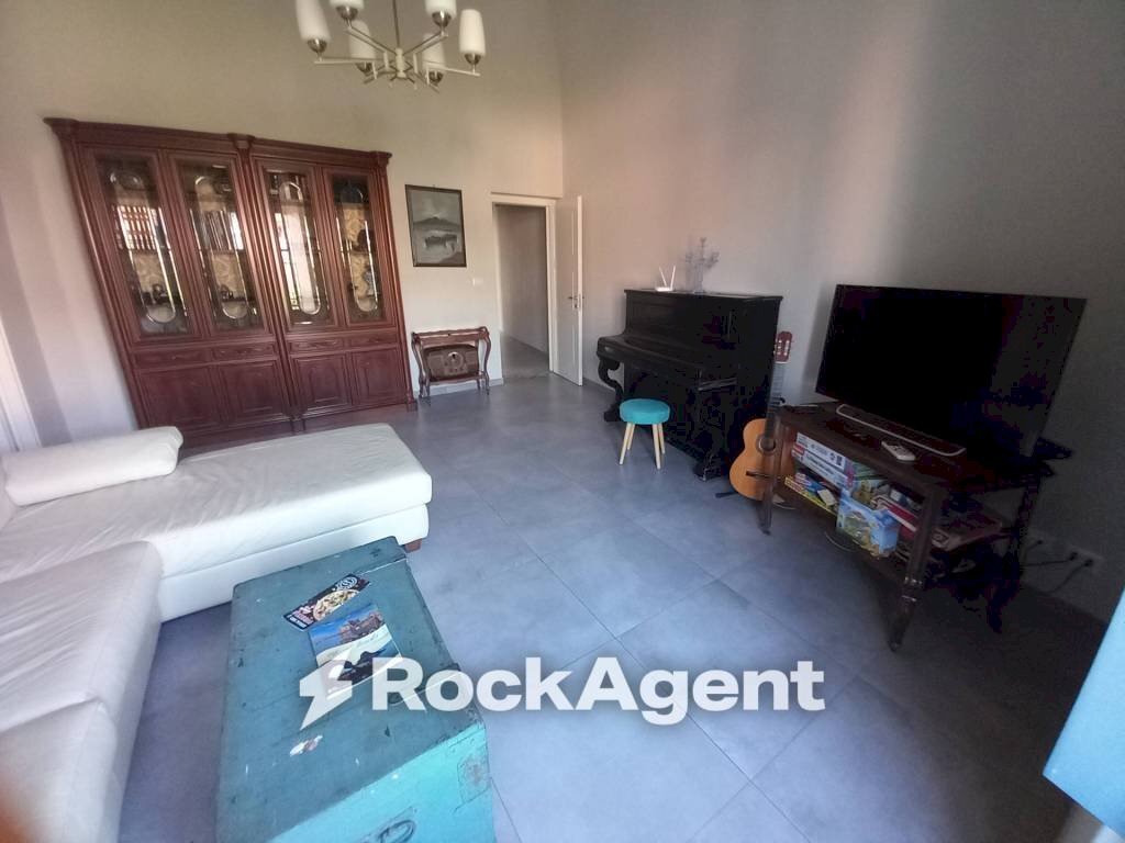 Salone - Independent house via Valastro, 15, Aci Castello - photo 3