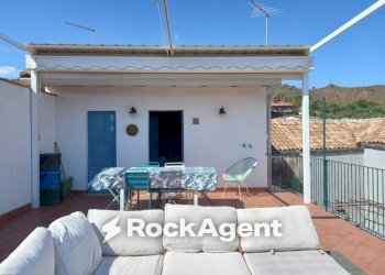 Terrazzo - Independent house via Valastro, 15, Aci Castello - photo 2