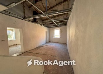 Magazzino - Appartamento via Giovanni Pascoli, 1, Borghi - foto 3