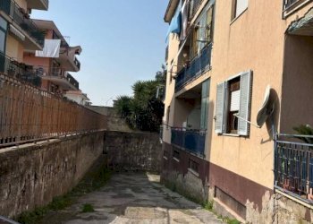Cortile interno - Appartamento via Provinciale Teverola Casaluce, Casaluce - foto 2