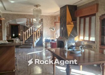 Interno non residenziale - Ufficio via Mazzini, 73, Montepaone - foto 5