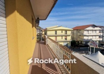 Balcone - Ufficio via Mazzini, 73, Montepaone - foto 10