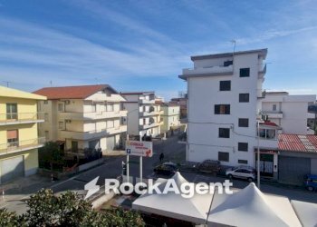 Vista - Ufficio via Mazzini, 73, Montepaone - foto 11