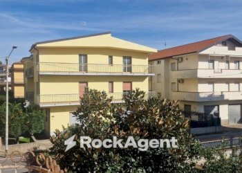 Vista - Ufficio via Mazzini, 73, Montepaone - foto 12