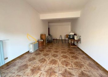 Box auto - Three-room apartment via Giovanni Amendola, Sciacca - photo 10