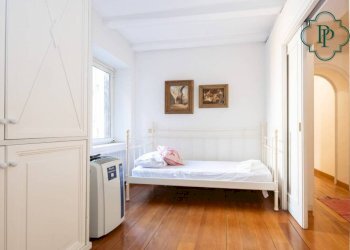 Corridoio - Quadrilocale piazza Rondanini, Roma (zona Centro Storico) - foto 22
