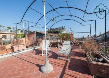 Terrazzo - Quadrilocale piazza Rondanini, Roma (zona Centro Storico) - foto 37