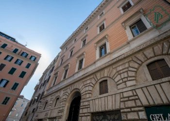 Zona - Quadrilocale piazza Rondanini, Roma (zona Centro Storico) - foto 43